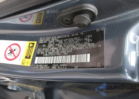 2013 Toyota Highlander Se V6 z USA, uszkodzony, nr VIN 5TDBK3EH0DS237268